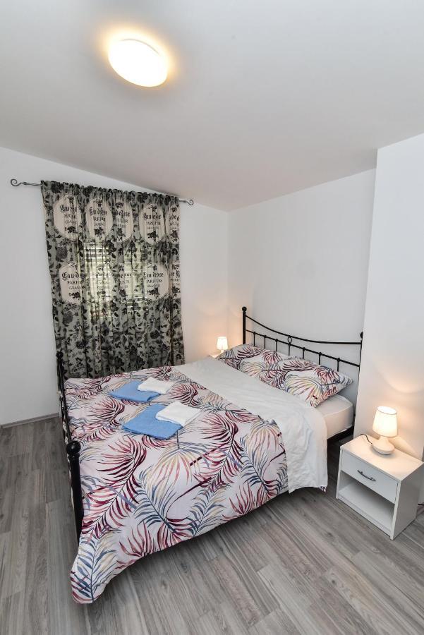 L&L Holiday Apartment Zadar Exterior photo